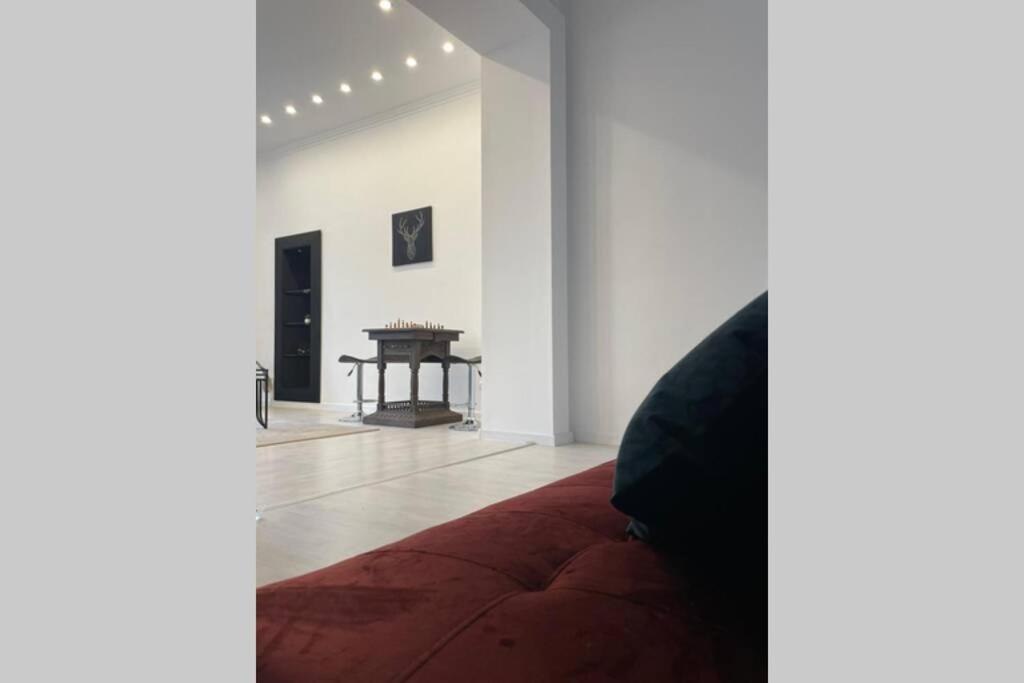 Outstanding 3Br Ultracentral Cityview Balcony Aaa Apartment บูคาเรสต์ ภายนอก รูปภาพ