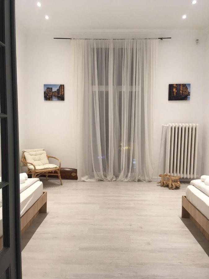 Outstanding 3Br Ultracentral Cityview Balcony Aaa Apartment บูคาเรสต์ ภายนอก รูปภาพ